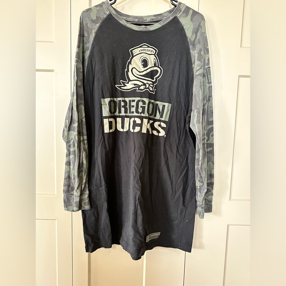 University of Oregon long sleeve T